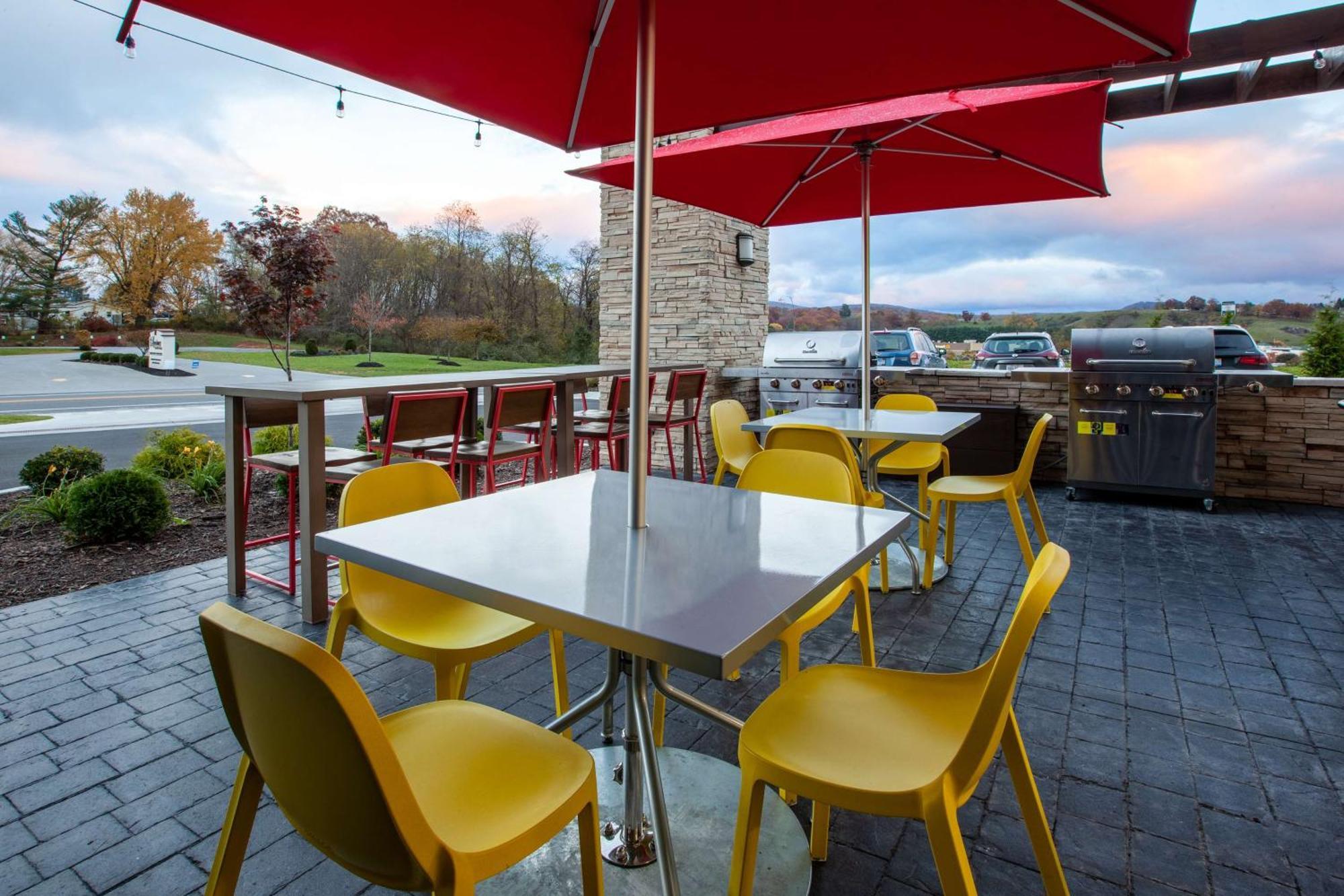 Home2 Suites By Hilton Lewisburg, Wv Dış mekan fotoğraf